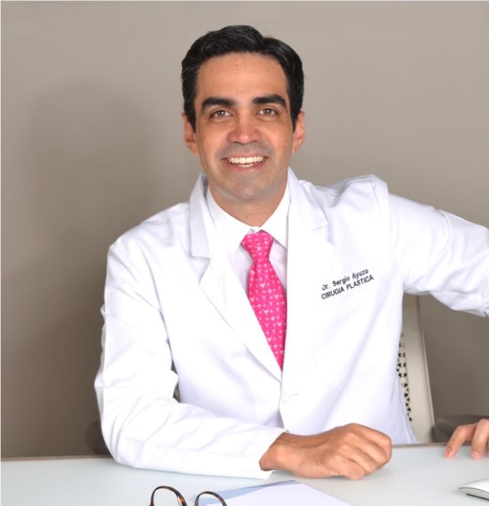 Dr Sergio Ayuzo Cirugía plástica en Guadalajara